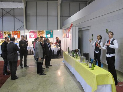 L'alcalde ha visitat els estands de la Fira de l'F&P.