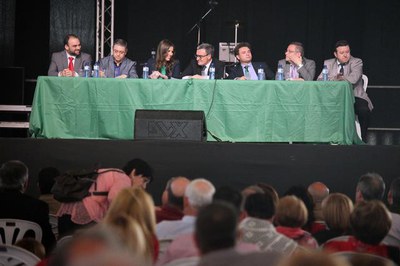 El paer en cap ha assistit a l'acte inaugural de la Feria de Abril.