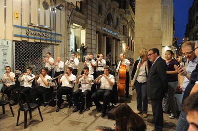 La Cobla Municipal de Lleida ha interpretat la música de la primera ballada de sardanes de la Festa Major..