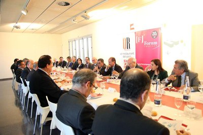 El dinar ha tingut lloc al Parc Científic.