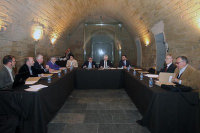 Fotografia general de la reunió del Consorci del Turó de la Seu Vella.