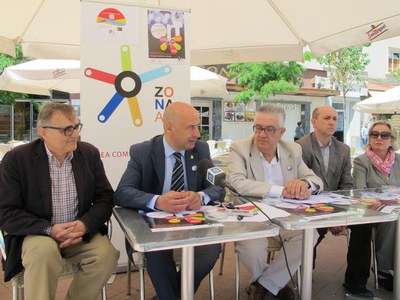 El tinent d'alcalde Rafael Peris, en la presentació de la 3a Nit Oberta Zona Alta.