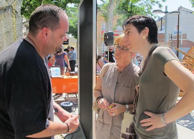 Marta Camps i Montse Parra, amb el Magí Valls, un dels impulsors del 2n festival de Bufons i Pallassos "Buuf!!!".