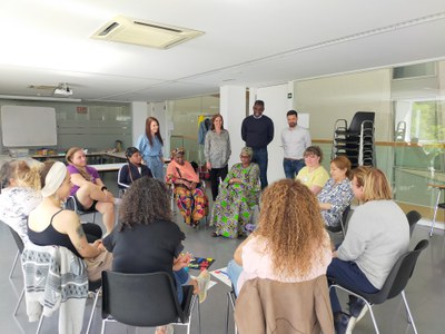 El tinent d'alcalde, Enjuanes, i el regidor, Quiñónez, han assistit a la sessió d'avui.