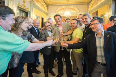 Brindis pels èxits del Club Handbol Pardinyes..