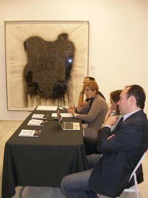 L'obra Black Stomach de Jaume Plensa, és una de les peces destacades de l'exposició..