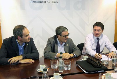 La sessió l'ha impartit Jaime López Cossio, consultor d'administracions locals i Director del Fórum de Ciudades por el Empleo..