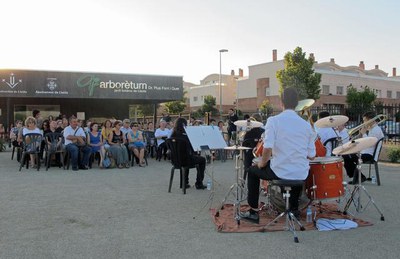 L’Arborètum s’ha estrenat com a escenari de les Nits d’Estiu amb el concert de Ponent Brass.