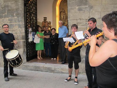 Montse Parra ha assistit al concert de l'Aula de Sons de Lleida, en el marc de la Festa dels Fanalets de St. Jaume, a la capella del Peu del Romeu.