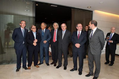 Les autoritats que han assistit a la presentació del projecte de fons de capital-risc..