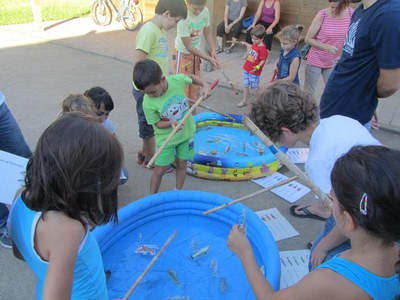 Gairebé un centenar de persones han participat en el taller de Natura als Parcs a la Mitjana.