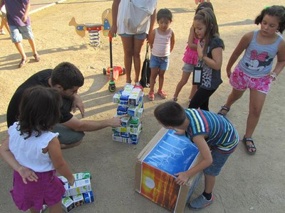 Gairebé un centenar de persones han participat al taller Natura als Parcs d'ahir.