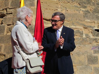L'alcalde Ros amb Rosa Fabregat, pregonera de la Diada d'enguany.