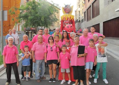 La colla gegantera de l'Ereta, l'amfitriona, ha encapçalat la cercavila de la XVIII Trobada de Gegants.