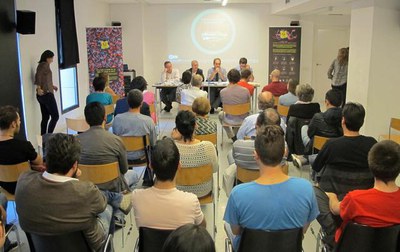 El projecte Nits Q Lleida pretén millorar la qualitat i la imatge de l’oci nocturn a la ciutat i dels locals d’oci nocturn en particular.