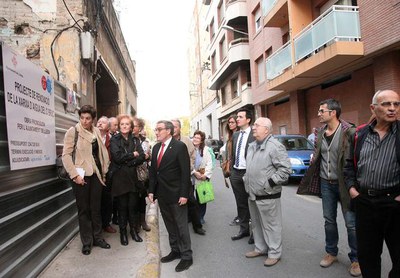 L'alcalde de Lleida, Àngel Ros, ha visitat l'inici de les obres d'urbanització del carrer Bruc.