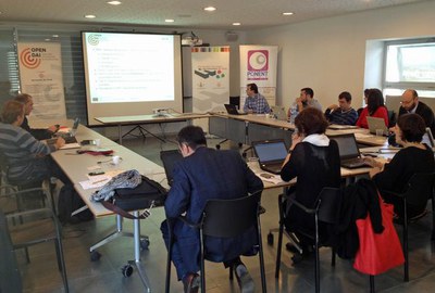 El grup de treball del consorci del projecte europeu Open-Dai la avançar millora de noves aplicacions per a webs i smartphone.