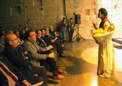 L'acte ss’ha amenitzat amb l’espectacle “El Setge de Lleida 1707”, que ha combinat melodies d’arrel popular lleidatana i el testimoni “teatralitzat” ….