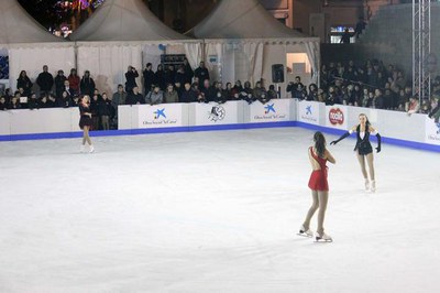 La pista de gel de la plaça Sant Joan vol tornar ser un revulsiu de cara a la campanya nadalenca a l’Eix Comercial.