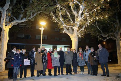 L'associació de comerciants de la Bordeta també ha guarnit el barri amb enllumenat nadalenc.