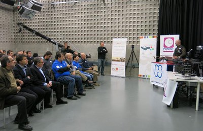 L’alcalde de Lleida ha assistit a la Jornada Tecnològica al Parc Científic amb drones, retro consoles i Google Developers.