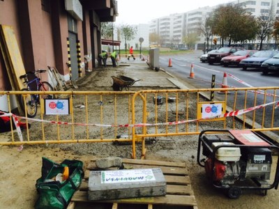 S'han fet arranjaments de voreres i calçades en un centenar de carrers durant el 2012.