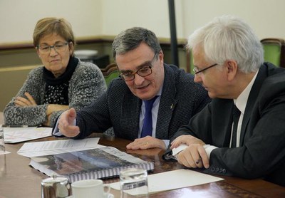 Amb aquest pas, la memòria ha quedat registrada oficialment a la Generalitat.