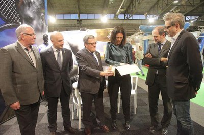 Edurne Pasaban, a l’estand de la Paeria del Saló de l’Esport i Turisme de Muntanya aquest divendres.