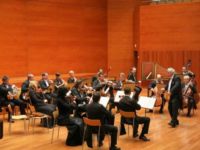 El compositor i mestre Zoltán Kocsis, dirigeix la Filharmònica Nacional d'Hongria, i ha presentat a l'Auditori un programa exclusivament de J.S. Bach.