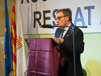 Àngel Ros ha afirmat:  “L’eix Lleida-Tarragona, el prioritari per als sectors estratègics del territori, l’agroindústria i el turisme, és en canvi l’….