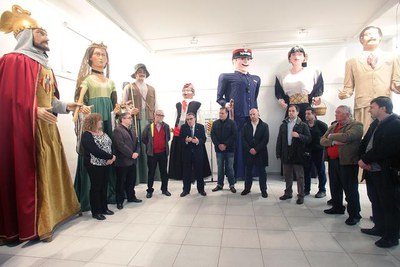 El paer en cap ha afirmat que els gegants són el símbol inequívoc de la festa, que porta implícit el somriure dels petits, l’orgull de ciutat dels gr….