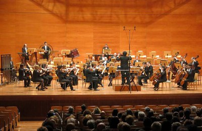 L'OJC ha també interpretat música de Granados i ha estrenat “Els Camps Elisis de Lleida”, composta pel lleidatà Antoni Serra Oribe.