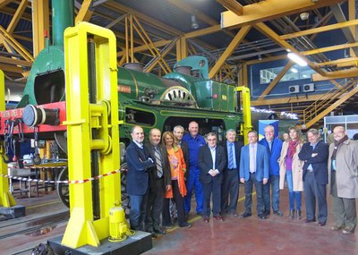 Centenars de lleidatans i de visitants vinguts d'arreu han visitat aquest matí les instal·lacions ferroviàries del Pla de Vilanoveta, a l'ARMF, una d….