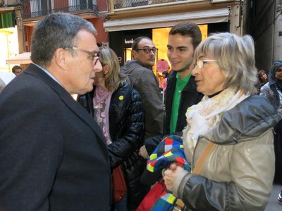 El paer en cap ha desitjat una ràpida recuperació al davanter del Lleida Esportiu, Jesús Imaz, i li ha agraït que estigués present en la jornada de D….