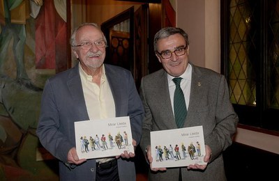 El paer en cap, acompanyat de Joaquín Ureña.