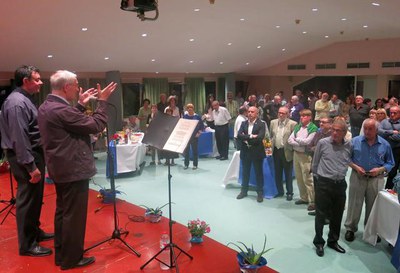 El tinent d’alcalde Rafael Peris ha acompanyat l’Associació Cultural de la Sagrada Família i Sant Cristòfol, que participa en la Setmana Santa amb el….