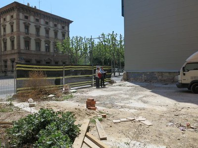 La cessió d’aquest solar de 652 metres quadrats permetrà habilitar una 70 de places.