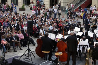La Banda ha interpretat peces tradicionals catalanes i obres d'autors lleidatans..