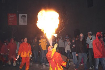 El Gran Correfoc de la Festa Major de Lleida, amb el ball i el foc de dracs i diables.