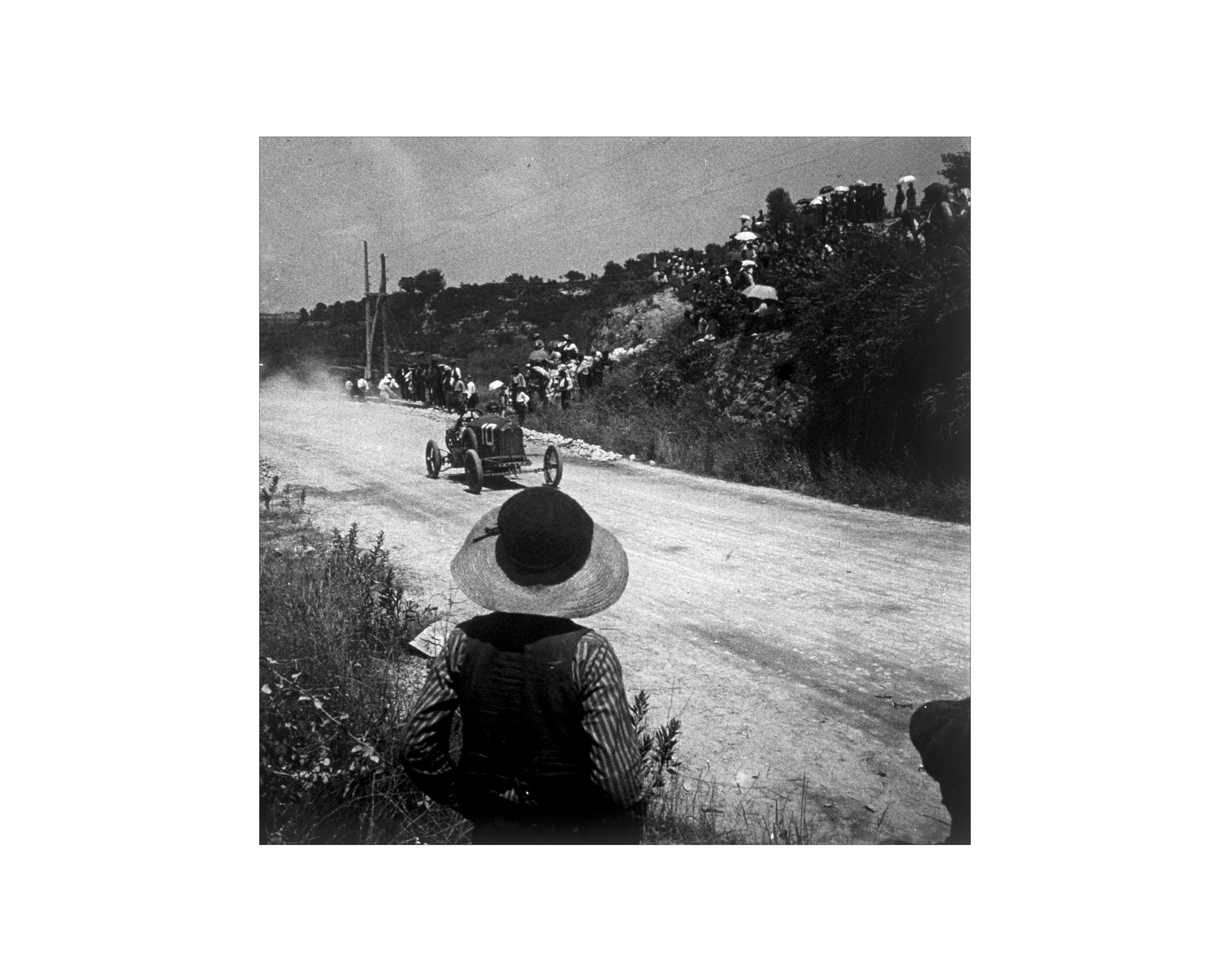 Les fotografies que es poden veure a l’exposició van ser realitzades per Anton Pellicer, avi de l’anterior alcalde de Reus, Carles Pellicer Punyed