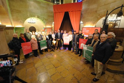 La presentació de la campanya ha tingut lloc aquest matí al pati del Palau de la Paeria, on acaba d'obrir l'exposició del Baratillo.