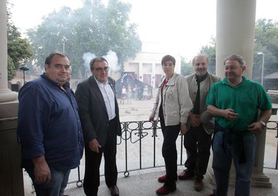 L'acte inaugural, amb l'alcalde Ros i el president de la Fecoll, s'ha fet a la glorieta dels Camps Elisis.