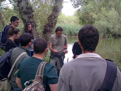 La Regidoria de Medi Ambient ha fet un curs de trampeig fotogràfic per conèixer les característiques d’aquesta tècnica per fer-la més efectiva.