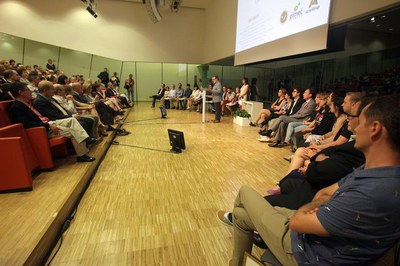 El paer en cap ha avançat que la Paeria està treballant en un campanya comercial interactiva i participativa per incentivar el consum a la ciutat a t….