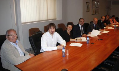 Fira de Lleida ha signat aquest dimarts un conveni de col·laboració destinat a portar a terme fins al 2017 la convocatòria del Premi del Llibre Agrari.