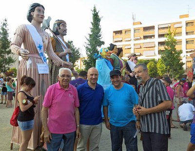 El tinent d'alcalde i regidor de Pardinyes, Rafael Peris, ha assistit a la Trobada de Geganters de Pardinyes.