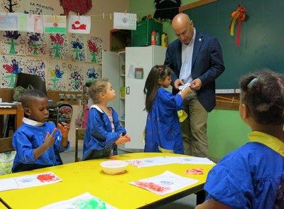 Lctivitats d’estiu educatives per a 1.300 infants i adolescents en centres oberts i ciberaules.