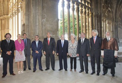 La Seu Vella ha acollit l'acte solemne que dóna l'inici al curs universitari arreu de Catalunya. A la imatge, les autoritats al Claustre..