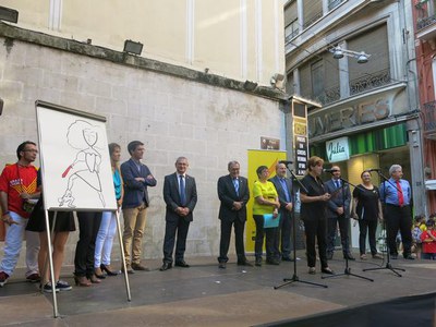 L'acte organitzat per l'ANC ha inclòs la interpretació, a càrrec dels Rapsodes del Sícoris, del setge de Lleida de 1707 i del poema dedicat a Lleida-….