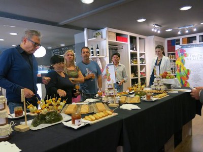 L’objectiu principal de les jornades és potenciar la gastronomia de Lleida mitjançant la utilització de productes que diferencien a la ciutat de la r….